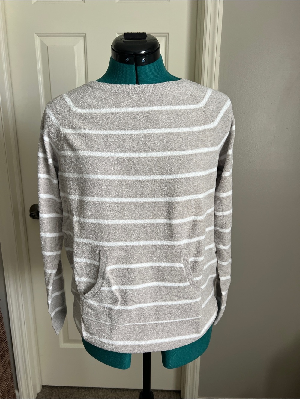 Barefoot Dreams CozyChic Lite Pullover — Oyster & Sea Salt